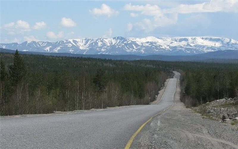 М18
